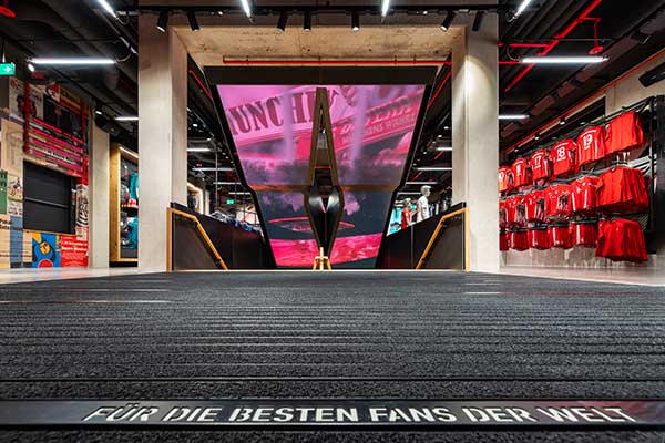 bonprix's “fashion connect” Store Concept in Hamburg Has Won